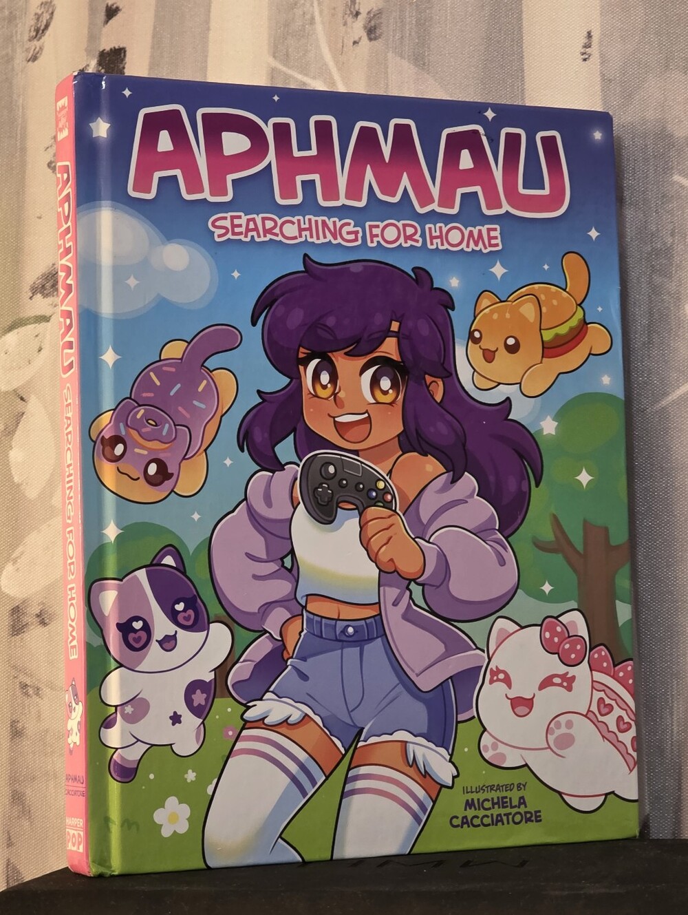 APHMAU Searching For Home    Hardcover First Edition 2025 YouTube gamer Aphmau